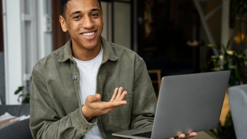 Ambiente de estudo: como preparar um espaço ideal para aprender em casa